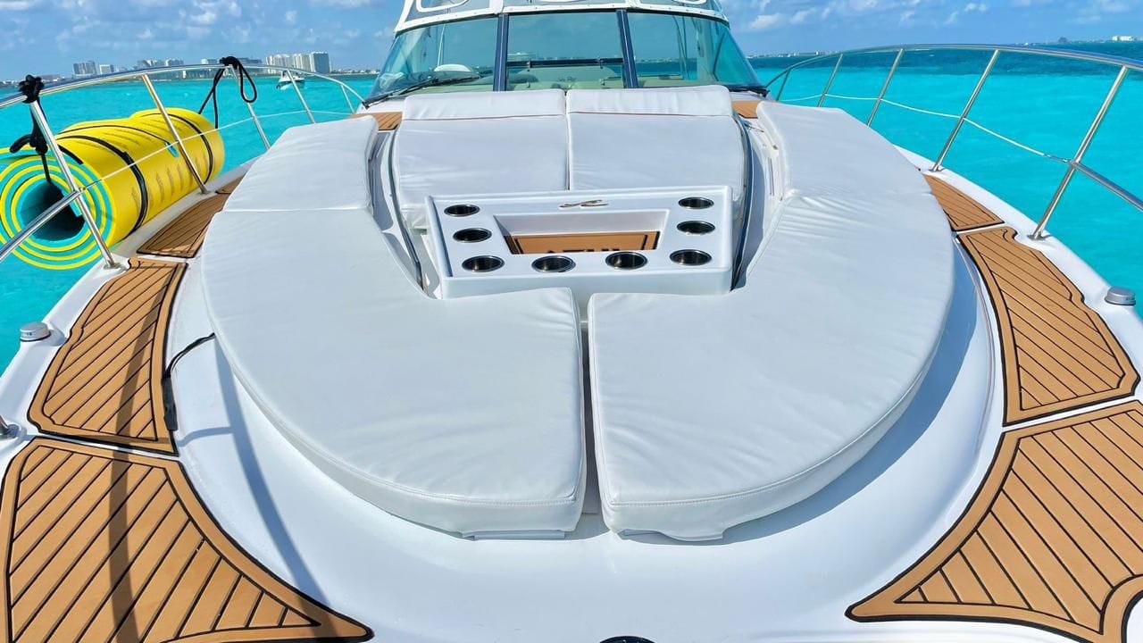 Bow seating aboard Azul yacht