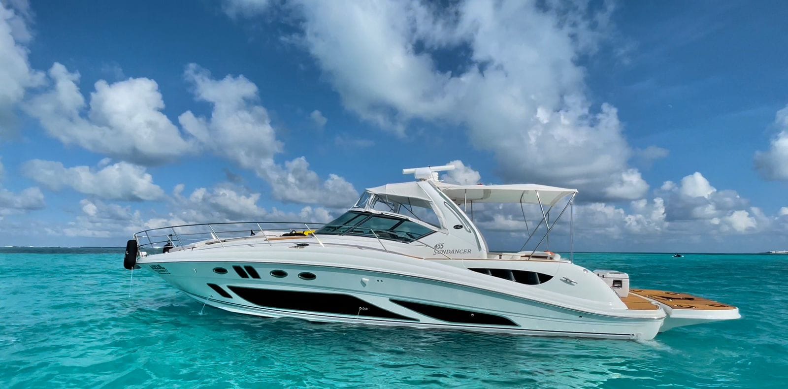 Bathroom aboard the Sea Ray 45