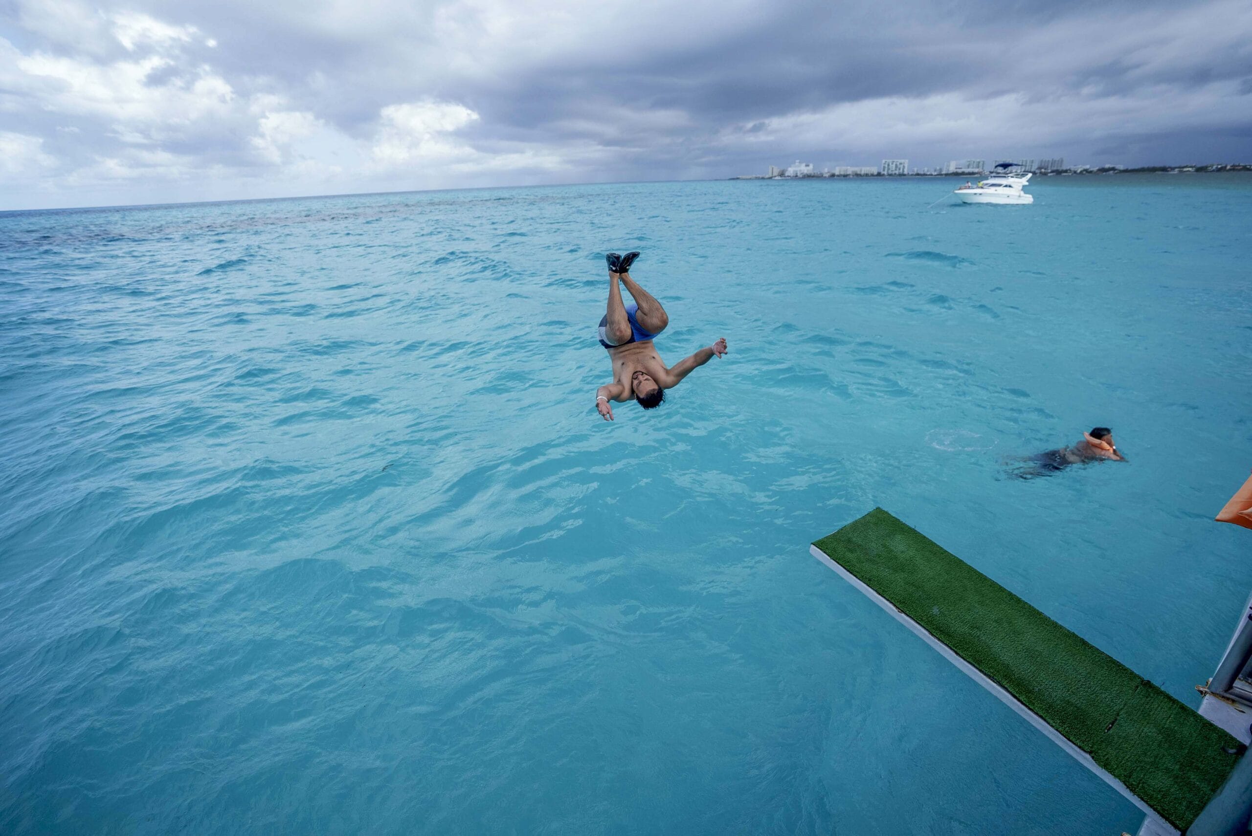 Water activity during a Cancún catamaran charter