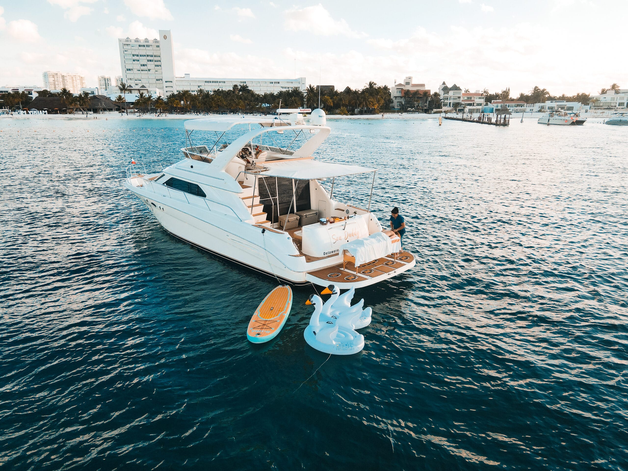 Sea Daddy Sea Ray Flybridge 50