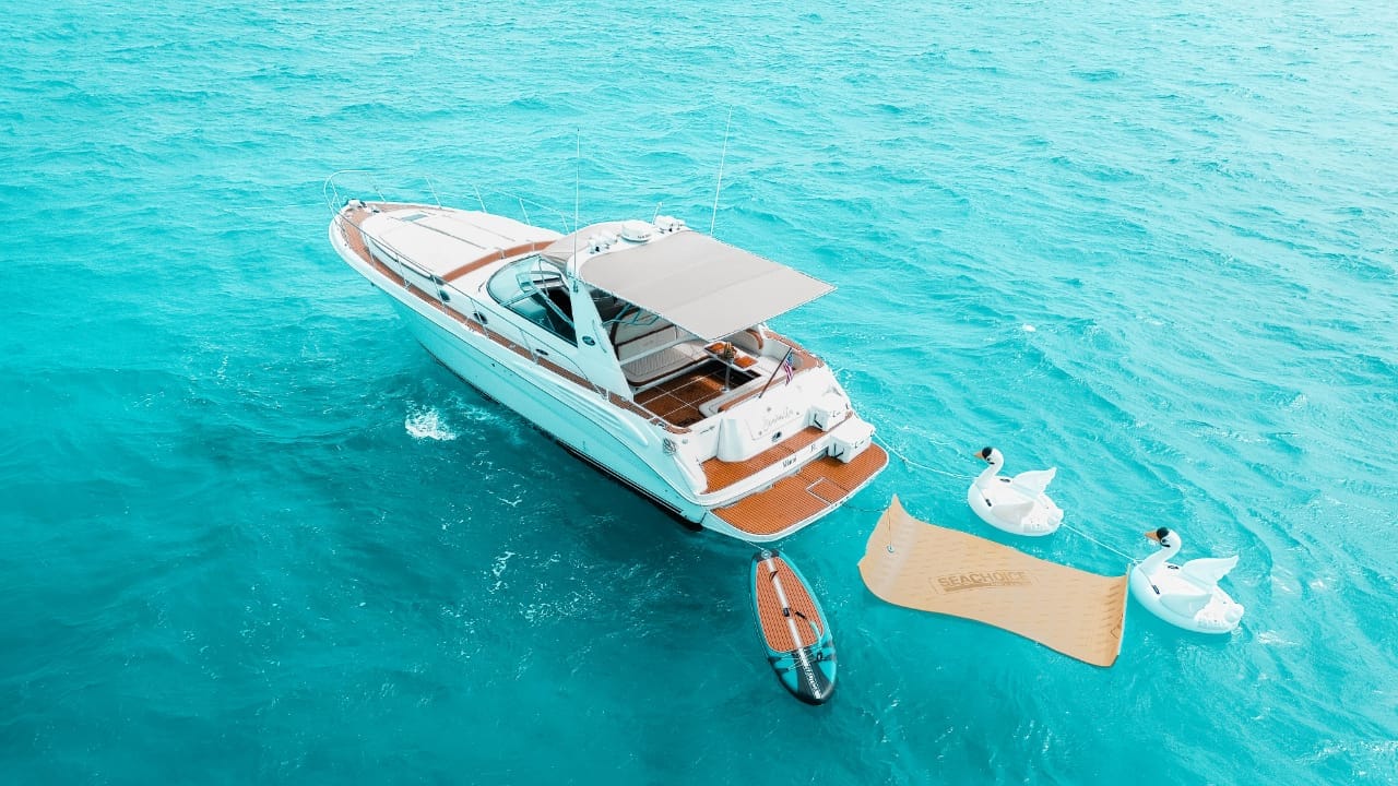 Senorita Cancun Yacht Rental