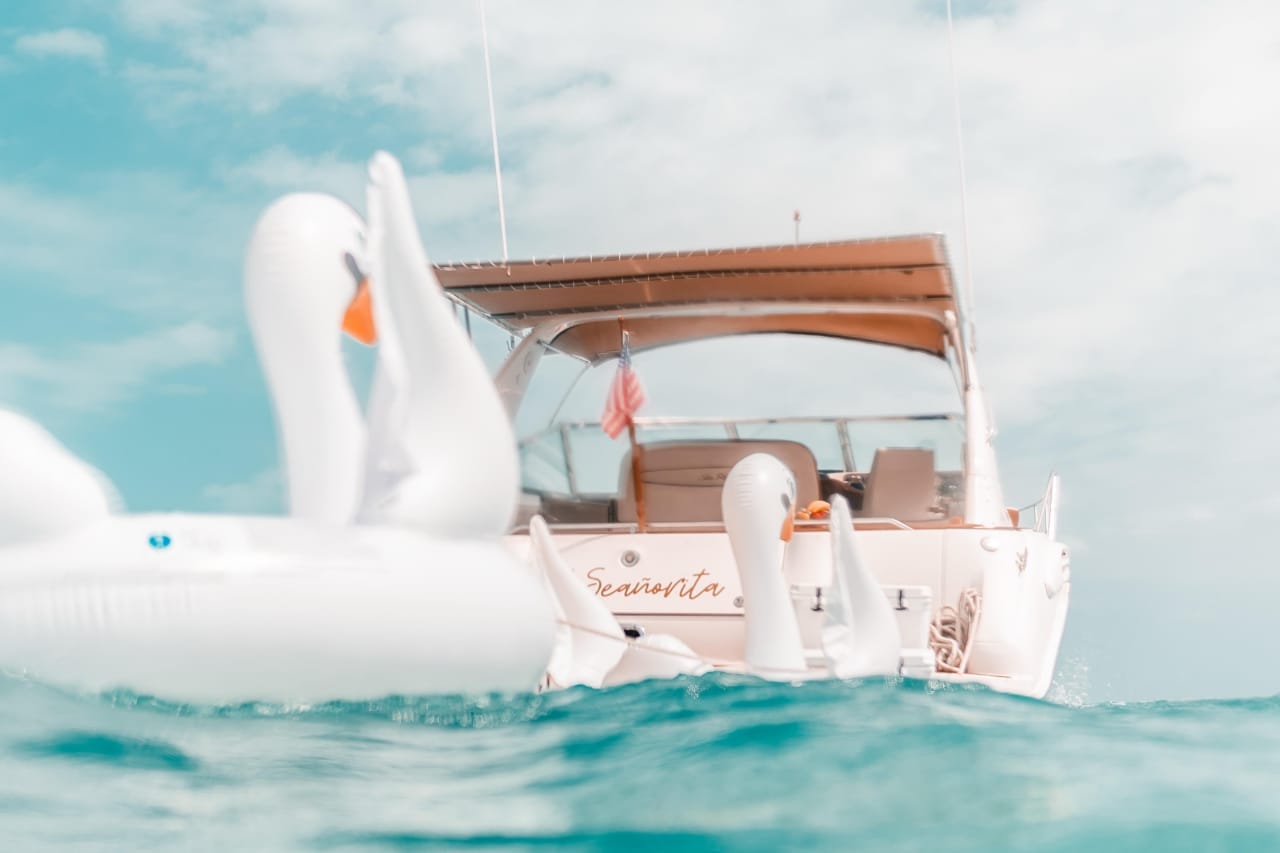 Senorita private yacht