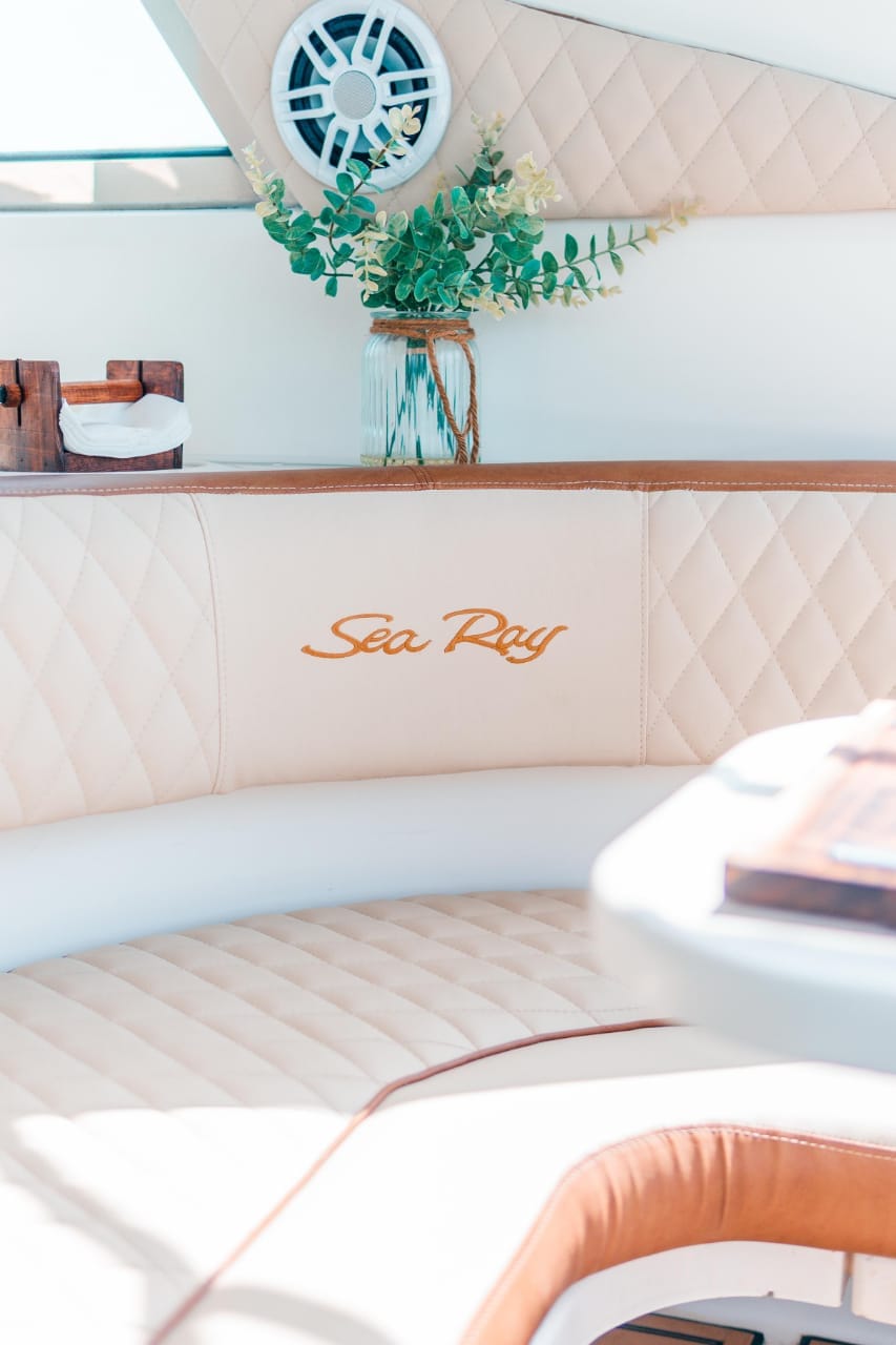 Senorita yacht rental Cancun