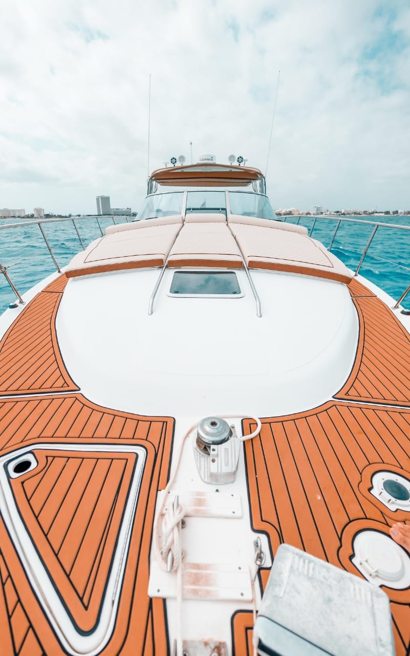 Senorita Sea Ray 43