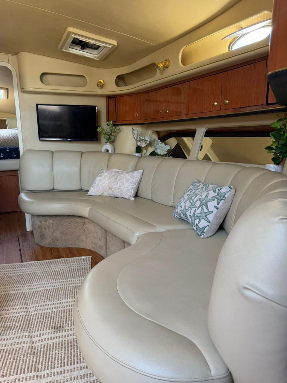 Senorita luxury yacht